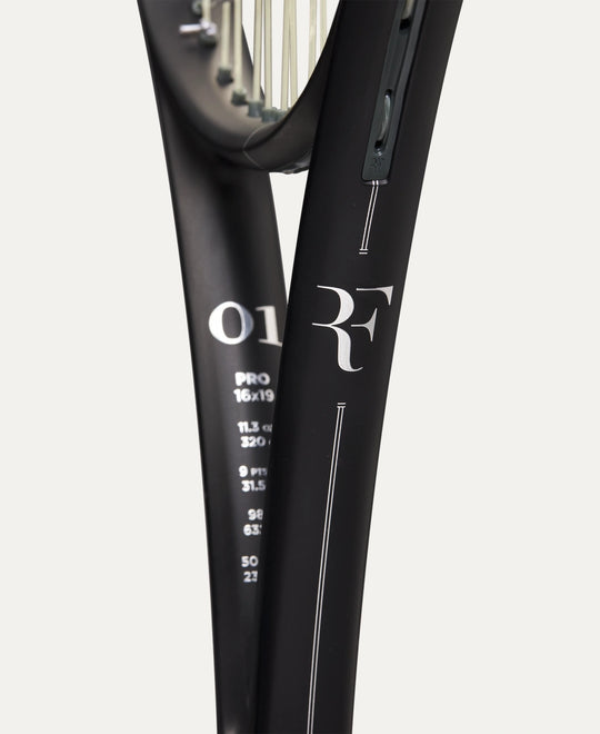 RF 01 Pro Tennis Racket Grip Size 3